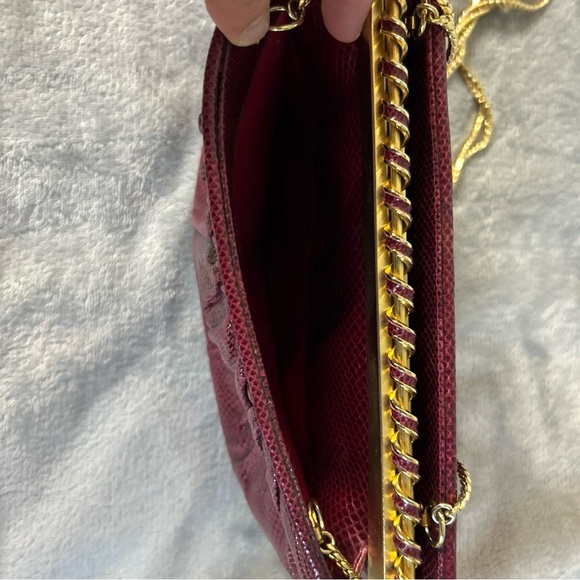 Judith Leiber Lizard Skin Purse with Gold Toned Hardware - Picture 7 of 14